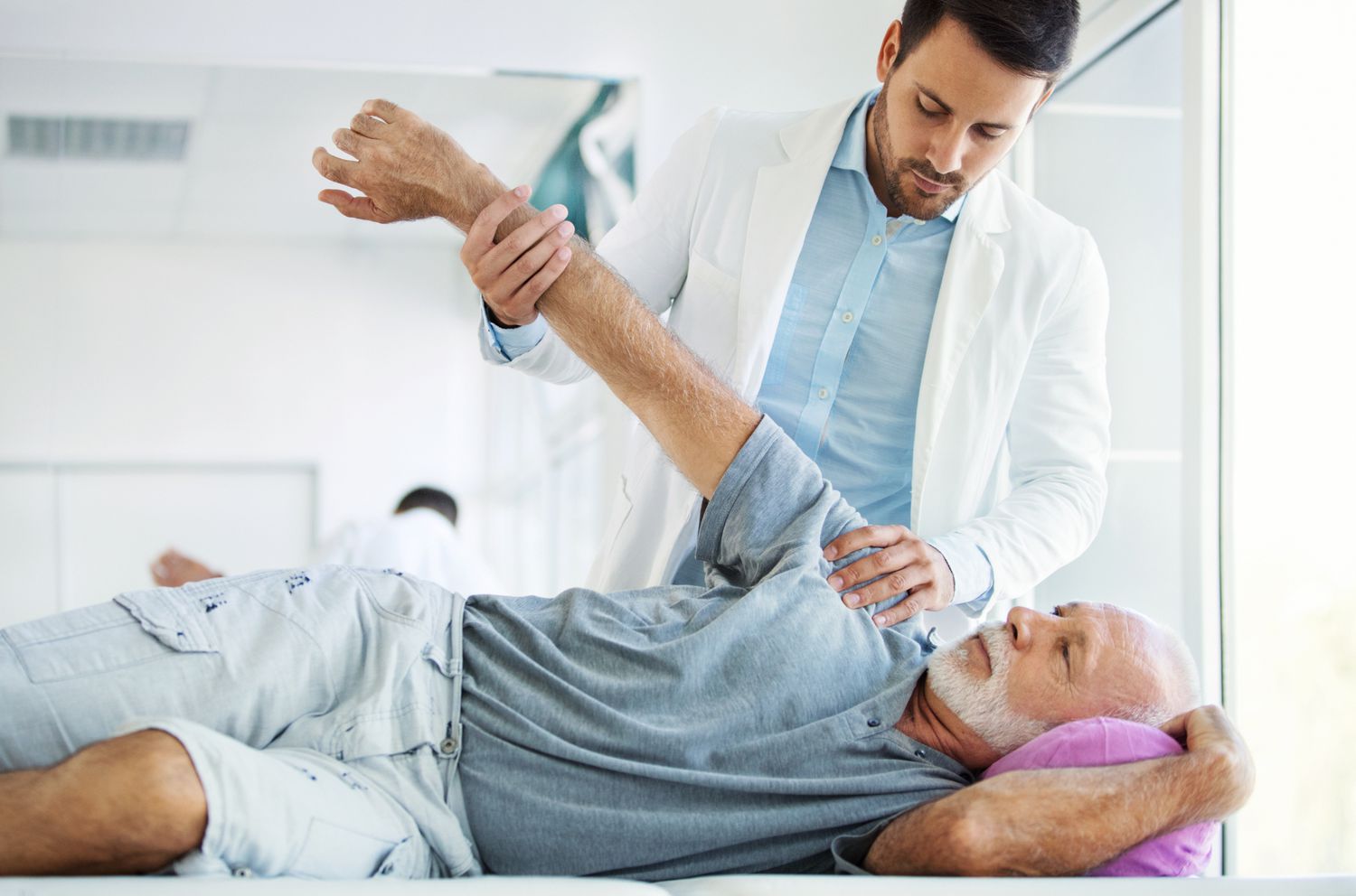 Orthopaedic Doctor for Shoulder Surgery